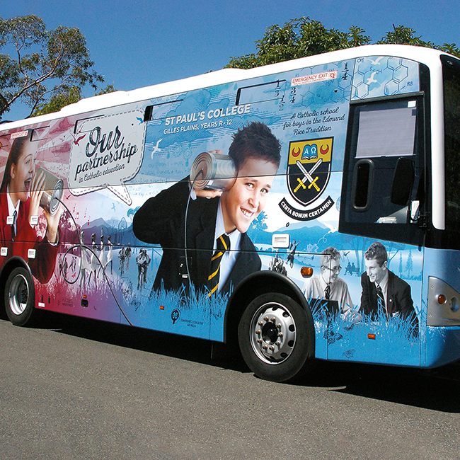 St Paul's Bus